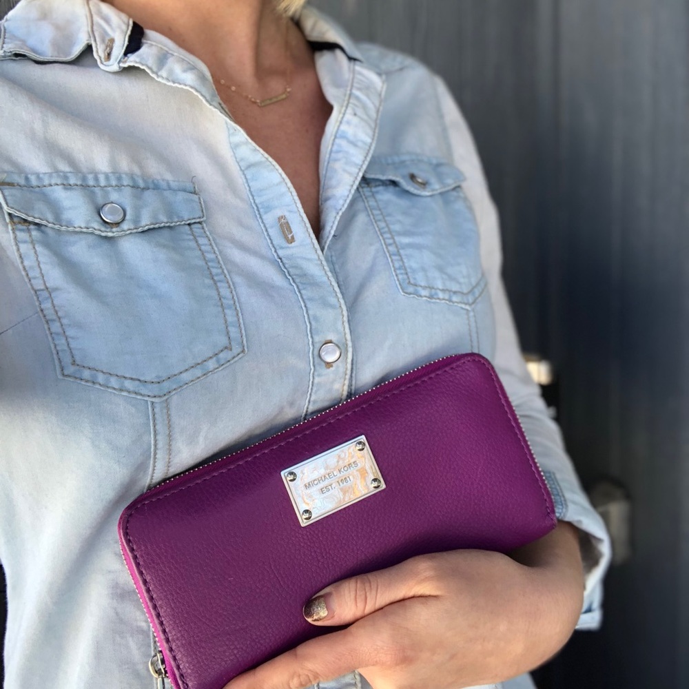 Michael Kors wallet